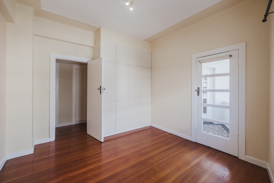 2 Bedroom Property for Sale in Cape Town City Centre Western Cape